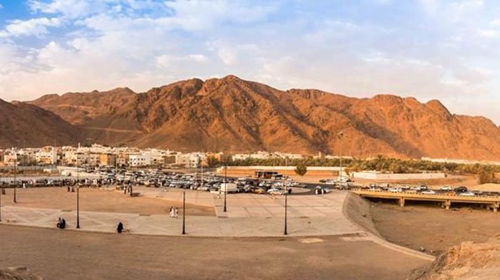 JABAL UHUD, GUNUNG YANG AKAN HADIR DI SURGA